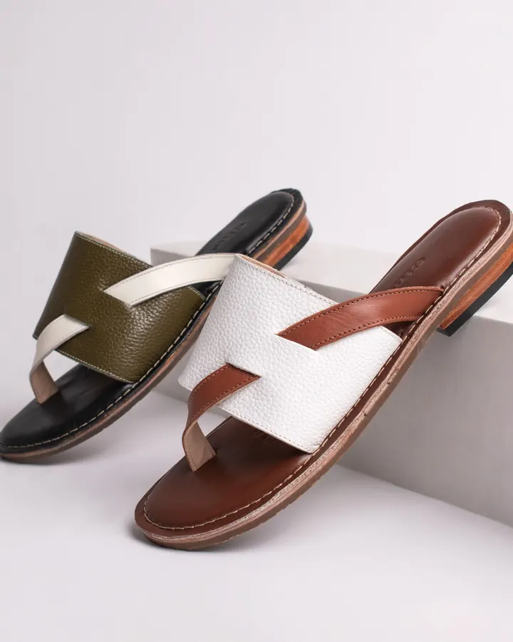 Sandales croisées en cuir