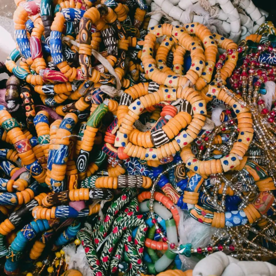 Des bracelets de perles faits main